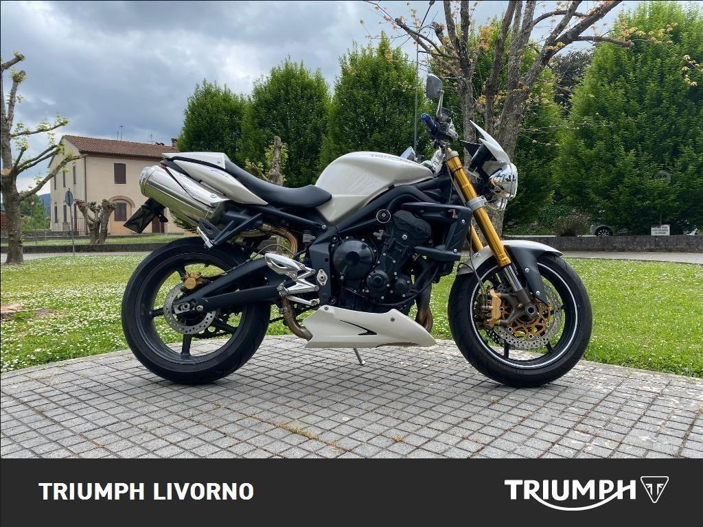 TRIUMPH Street Triple 675 