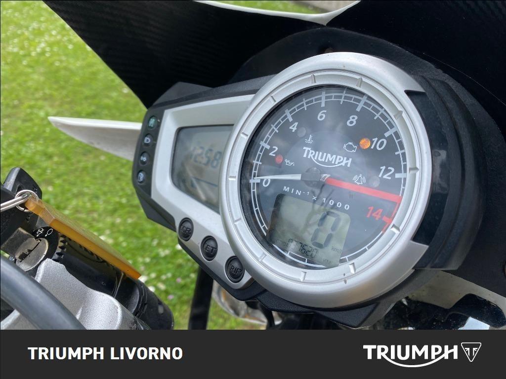 TRIUMPH Street Triple 675 