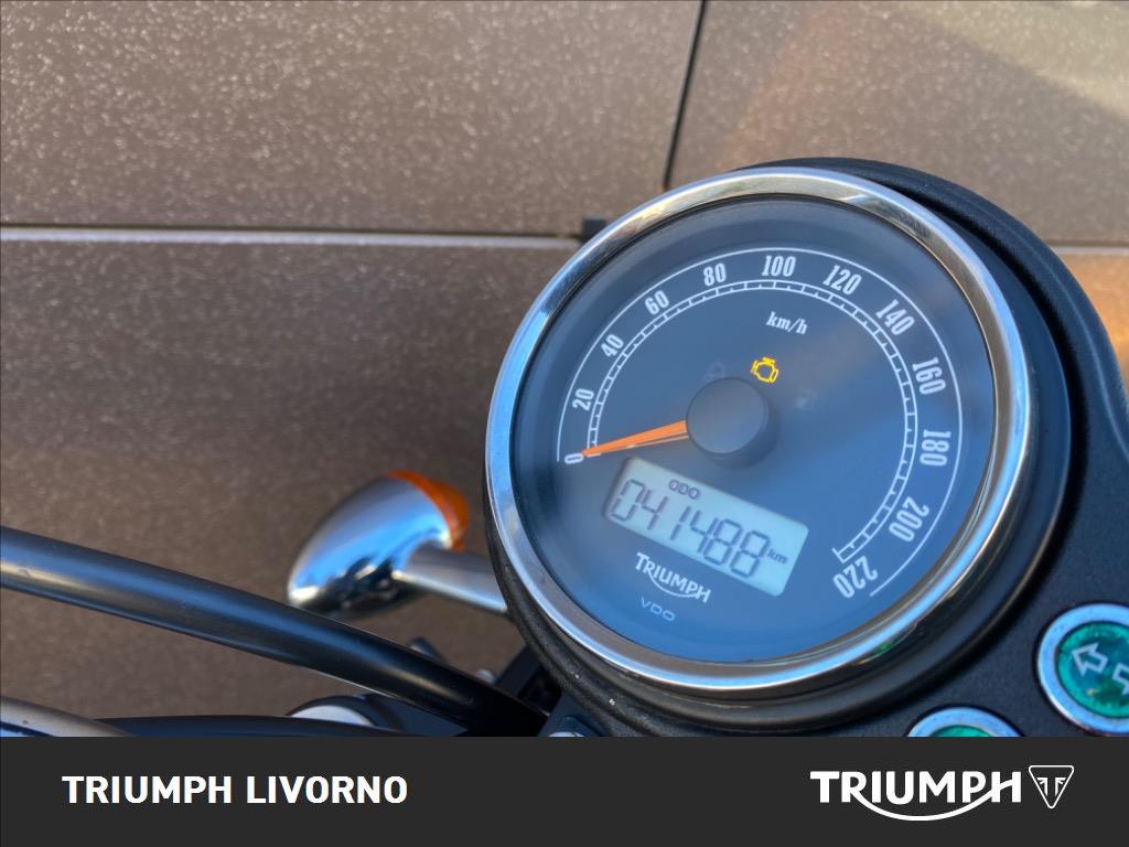 TRIUMPH Bonneville 865 SE