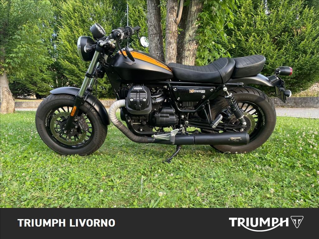 MOTO GUZZI V9 850 Bobber