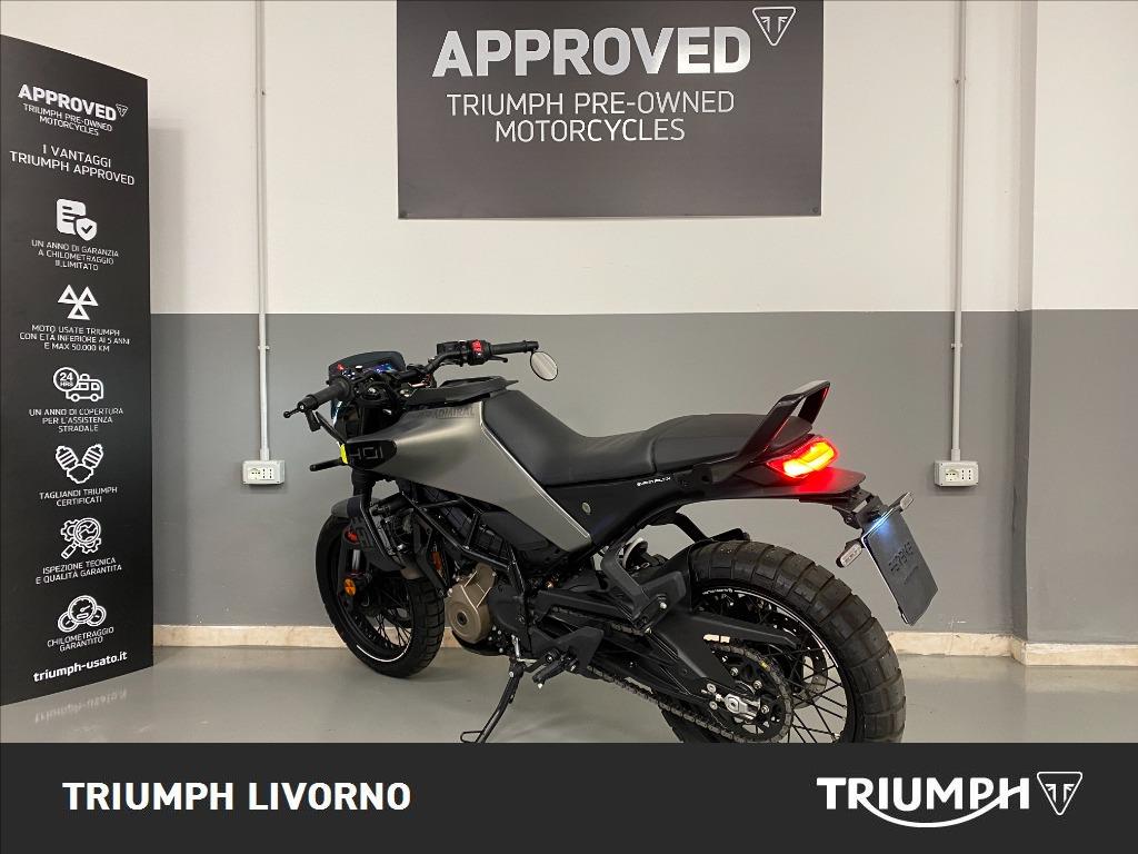 HUSQVARNA Svartpilen 401 4T