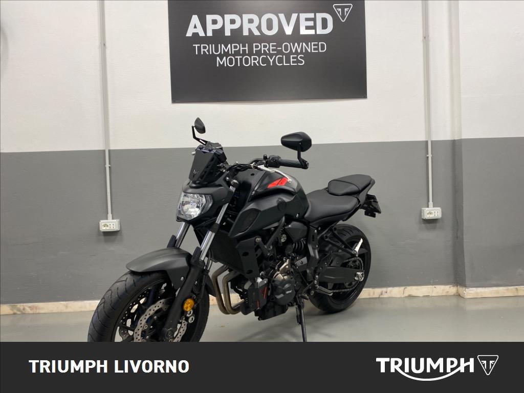 YAMAHA MT-07 690 dep.A2 Abs