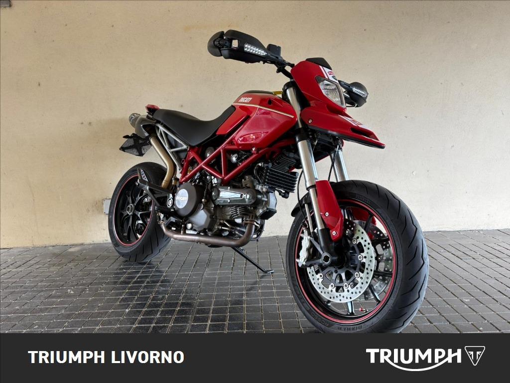 DUCATI Hypermotard 796 red
