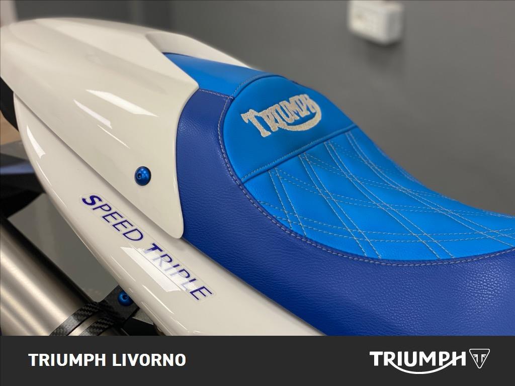 TRIUMPH Speed Triple 1050 