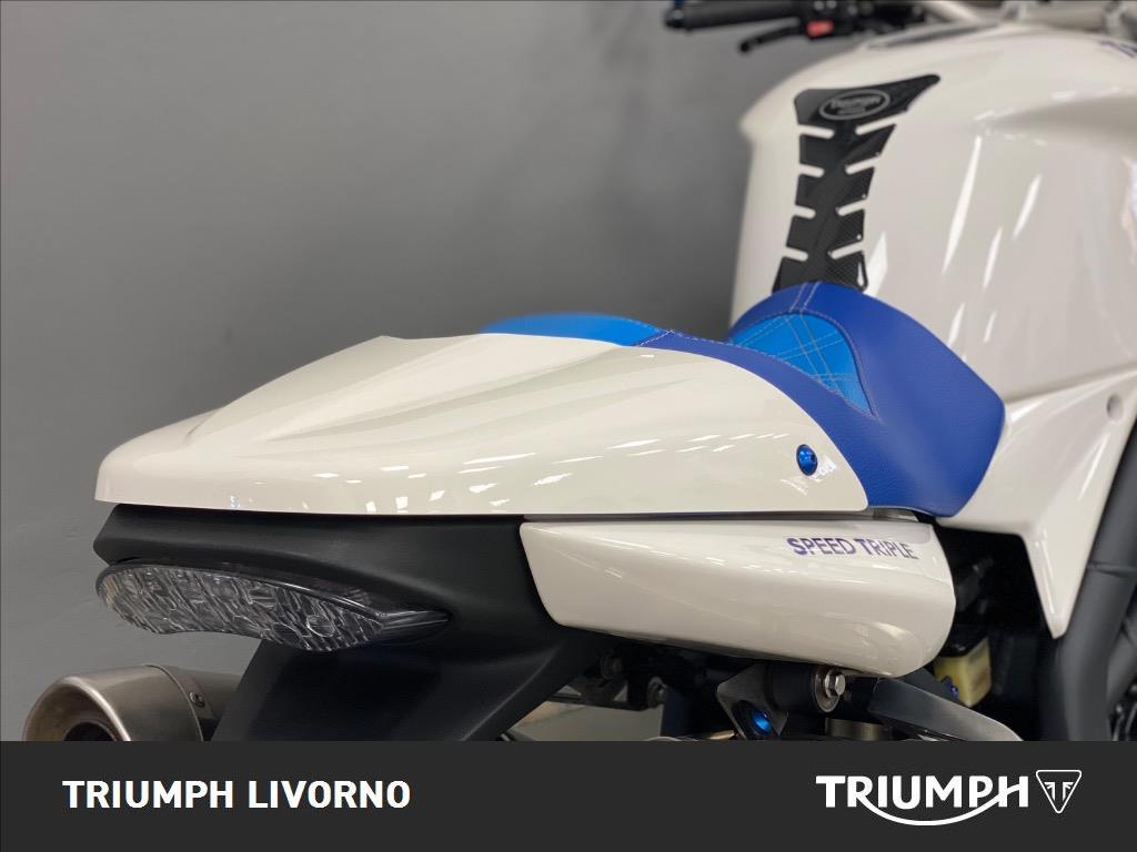TRIUMPH Speed Triple 1050 