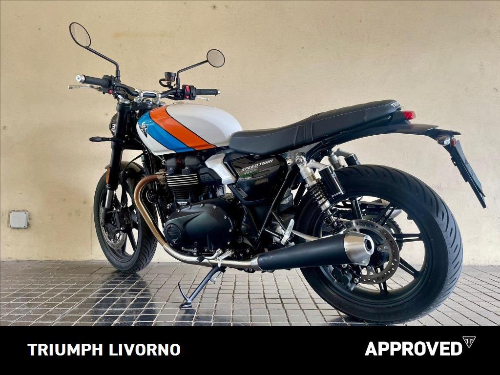 TRIUMPH Speed Twin 900 Pure White/Blue/Orange Abs