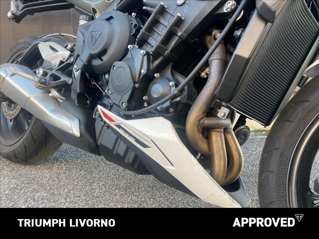 TRIUMPH Street Triple 765 R