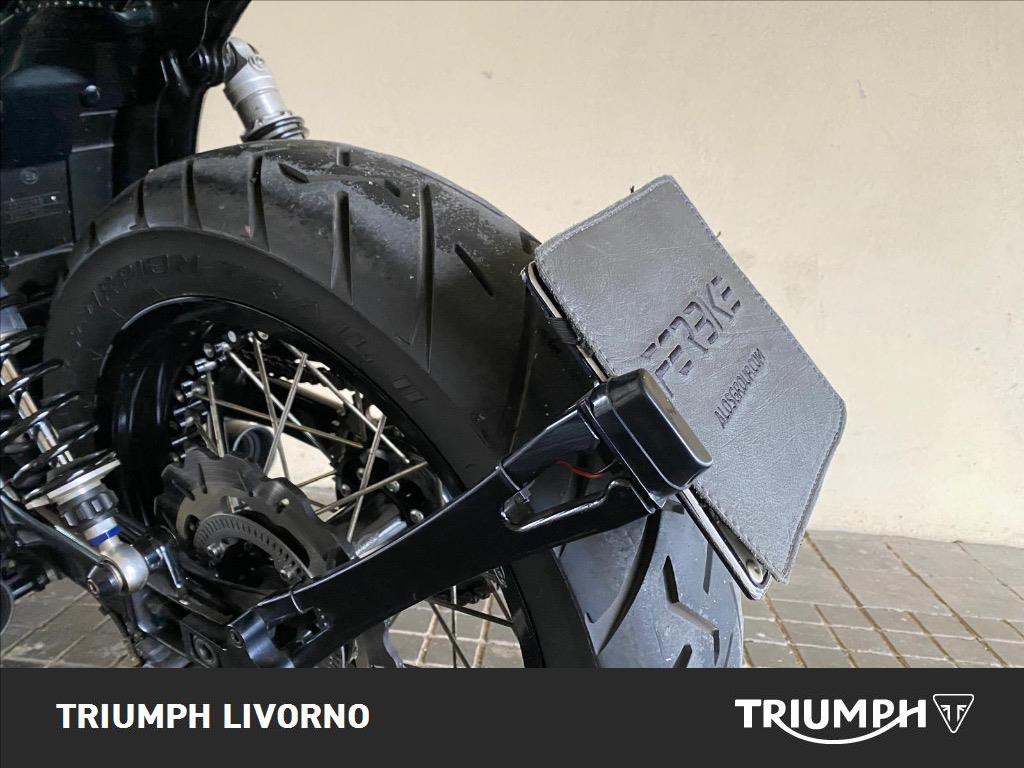 TRIUMPH Street Cup 900 