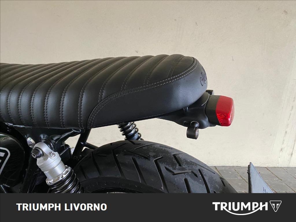 TRIUMPH Street Cup 900 