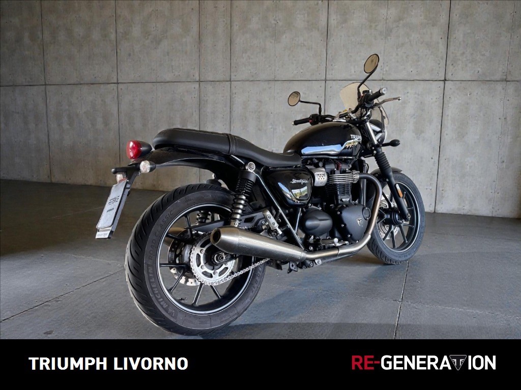 TRIUMPH Street Twin 900 