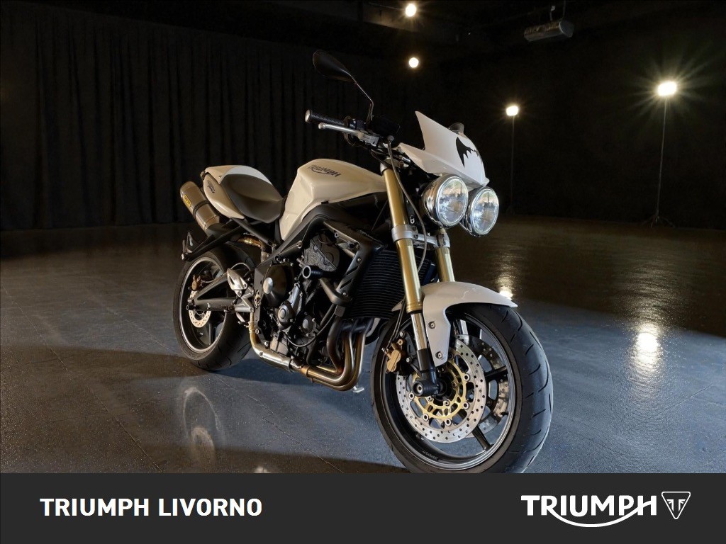 TRIUMPH Street Triple 675 