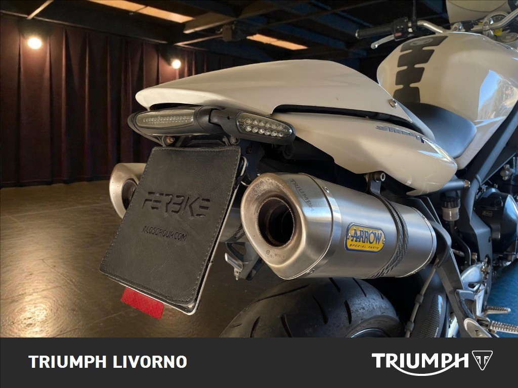 TRIUMPH Street Triple 675 