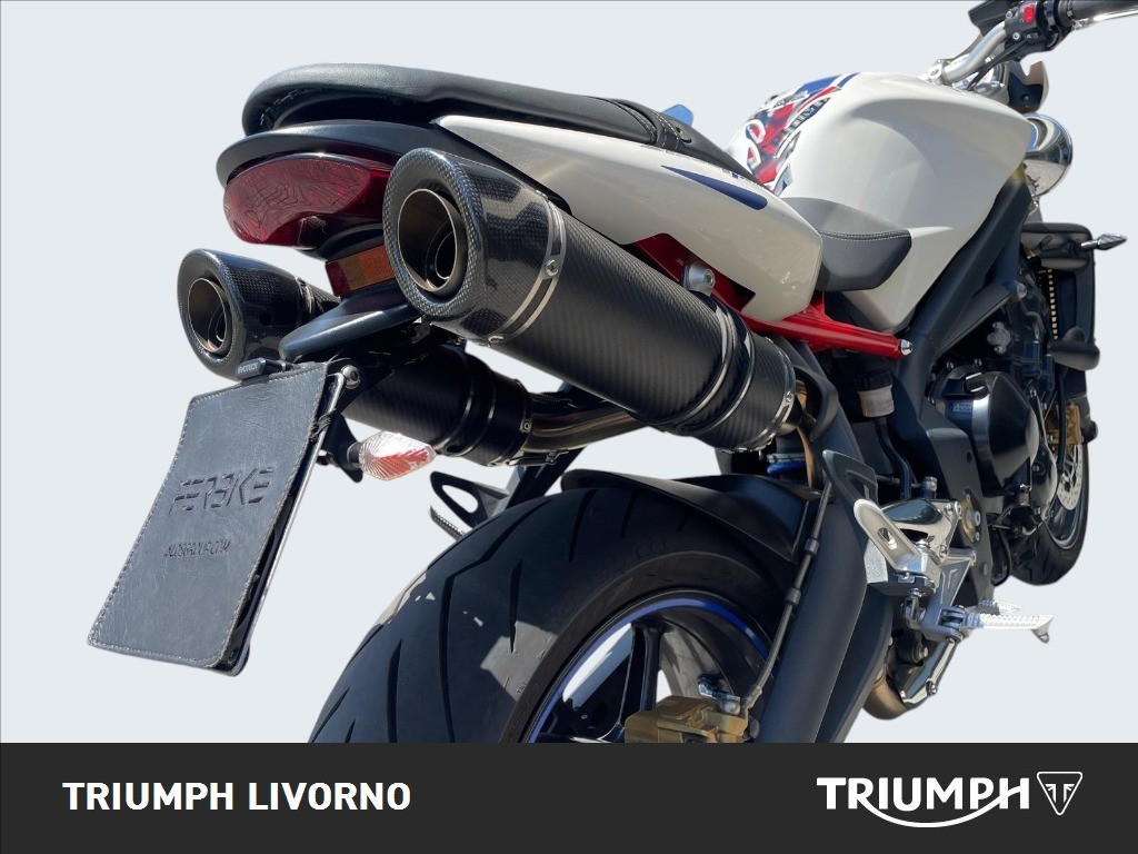 TRIUMPH Street Triple 675 