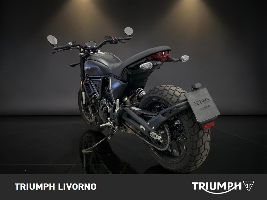 DUCATI Scrambler 800 Icon Dark